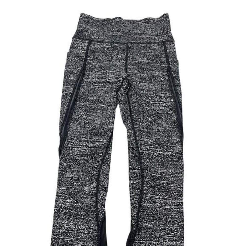 LULULEMON Pace Perfect 7/8 Tight 4 Air Time White Black - Picture 7 of 10